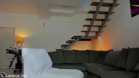 Lara online show from 26, 3, 2026