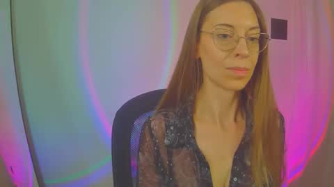 Snapshot of larawintersxxx chatting on 11, 10, 2025 larawintersxxx online show from 11, 10, 2025