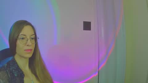 larawintersxxx online show from 1, 12, 2025