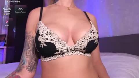 LarineGMT7  UTC6  online show from 27, 11, 2025