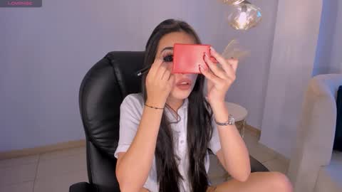 Snapshot of larisasmirnov chatting on 6, 11, 2025 Larisa Smirnov online show from 6, 11, 2025