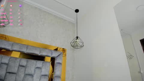 Snapshot of larissa01_ chatting on 17, 11, 2025 Lari online show from 17, 11, 2025