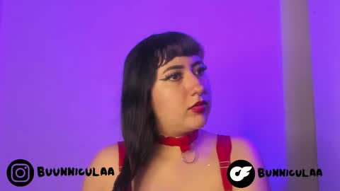 Snapshot of larissa01_ chatting on 17, 12, 2025 Lari online show from 17, 12, 2025