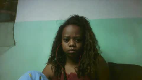 larissa645771 online show from 4, 10, 2025