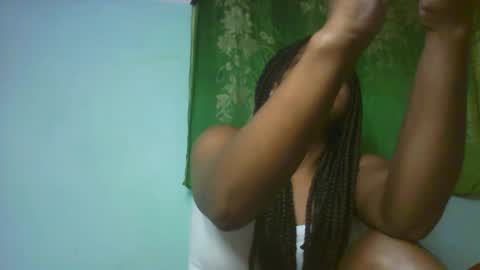 larissa645771 online show from 13, 1, 2026