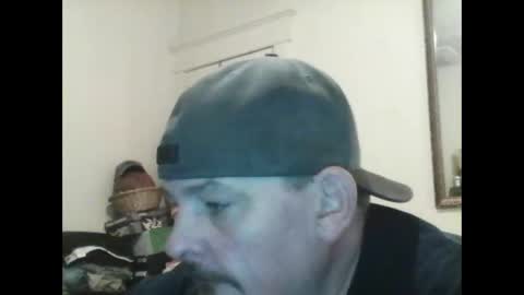 Snapshot of larry5o chatting on 12, 5, 2026 larry5o online show from 12, 5, 2026