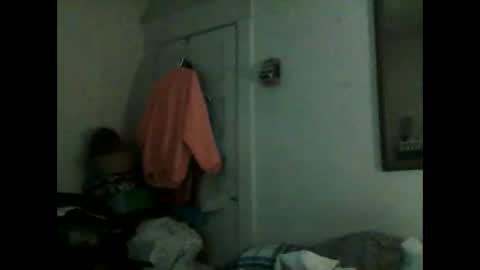 Snapshot of larry5o chatting on 13, 5, 2026 larry5o online show from 13, 5, 2026