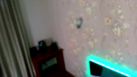 Snapshot of lasscherry18 chatting on 7, 2, 2025 LassCherry18 online show from 7, 2, 2025