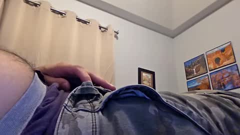 Snapshot of lasvegasguy85 chatting on 28, 11, 2025 lasvegasguy85 online show from 28, 11, 2025