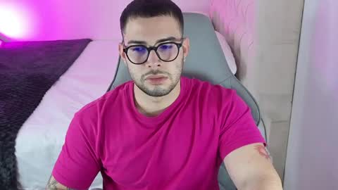 Snapshot of latam_ chatting on 25, 5, 2026 YOUR BABY online show from 25, 5, 2026