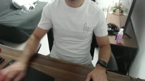 Snapshot of latexdave84 chatting on 18, 3, 2026 latexdave84 online show from 18, 3, 2026