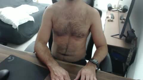 Snapshot of latexdave84 chatting on 7, 5, 2026 latexdave84 online show from 7, 5, 2026