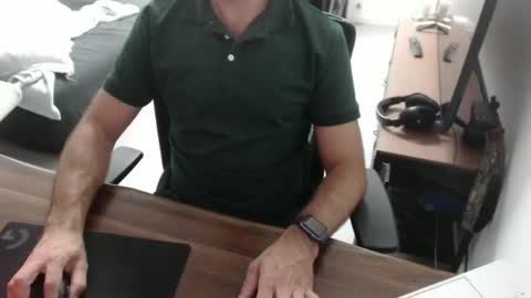 Snapshot of latexdave84 chatting on 12, 5, 2026 latexdave84 online show from 12, 5, 2026