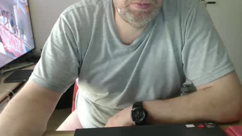 Andreas  Latexlover  online show from 6, 6, 2026