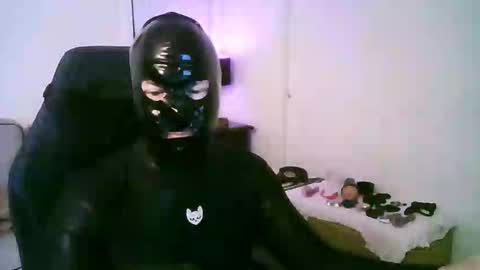 Snapshot of latexminheadroom chatting on 5, 2, 2026 latexminheadroom online show from 5, 2, 2026