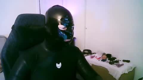 Snapshot of latexminheadroom chatting on 6, 2, 2026 latexminheadroom online show from 6, 2, 2026