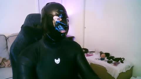 Snapshot of latexminheadroom chatting on 26, 5, 2026 latexminheadroom online show from 26, 5, 2026