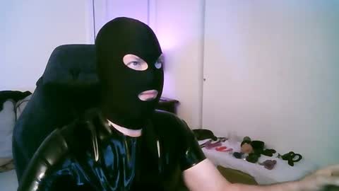 latexminheadroom online show from 14, 7, 2026