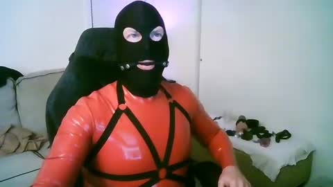 latexminheadroom online show from 24, 7, 2026