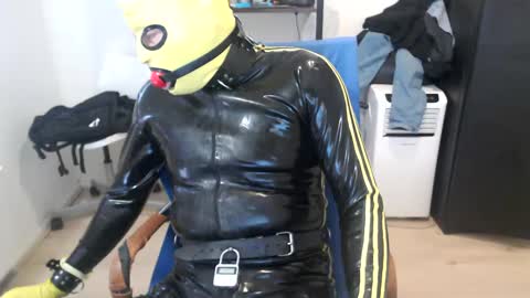 Snapshot of latexslaafboy2 chatting on 10, 3, 2025 latexslaafboy online show from 10, 3, 2025
