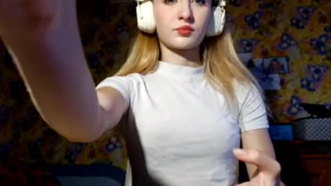 Amelia online show from 10, 10, 2025