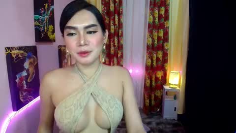 Snapshot of latina_goddes4uxxx chatting on 15, 12, 2024 ask me online show from 15, 12, 2024