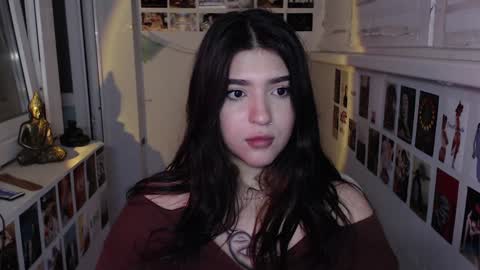 Snapshot of latina_mia chatting on 12, 12, 2024 miiiiiiaaaa online show from 12, 12, 2024