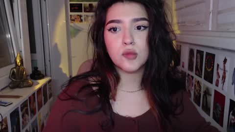 Snapshot of latina_mia chatting on 13, 12, 2024 miiiiiiaaaa online show from 13, 12, 2024