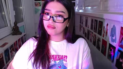 Snapshot of latina_mia chatting on 15, 1, 2025 miiiiiiaaaa online show from 15, 1, 2025