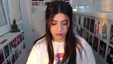 Snapshot of latina_mia chatting on 15, 1, 2025 miiiiiiaaaa online show from 15, 1, 2025