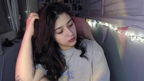 Snapshot of latina_mia chatting on 24, 2, 2025 miiiiiiaaaa online show from 24, 2, 2025