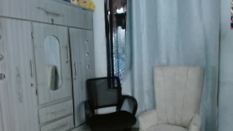 Snapshot of latina_queen0 chatting on 18, 7, 2026 latina_queen0 online show from 18, 7, 2026