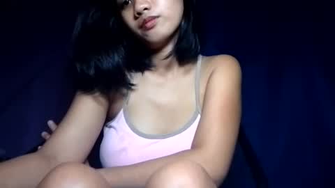 Snapshot of latina_shaine chatting on 9, 7, 2026 latina_shaine online show from 9, 7, 2026
