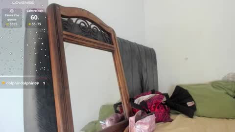 angelina  online show from 29, 9, 2025