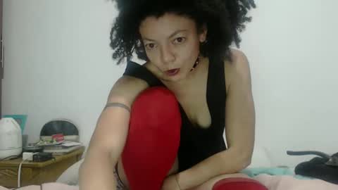 Latinacoka online show from 22, 1, 2025