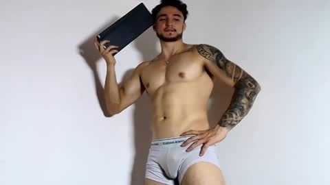 Snapshot of latinboyvip_ chatting on 3, 6, 2026 LatinBoyVIP Colombian online show from 3, 6, 2026