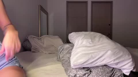 Hi -  online show from 14, 2, 2025