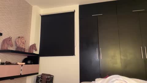 Hi -  online show from 18, 12, 2025