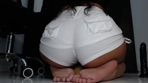 Snapshot of latinfeetqos chatting on 29, 12, 2024 Martina April online show from 29, 12, 2024