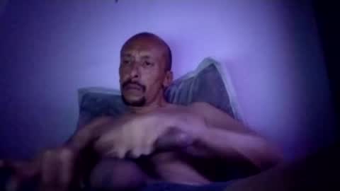 latinhardfuker1980 online show from 4, 2, 2025