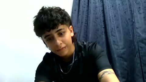 Snapshot of latinheatx22 chatting on 8, 8, 2026 latinheatx22 online show from 8, 8, 2026