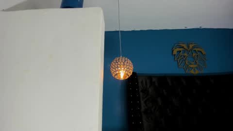 Zeus online show from 12, 3, 2025