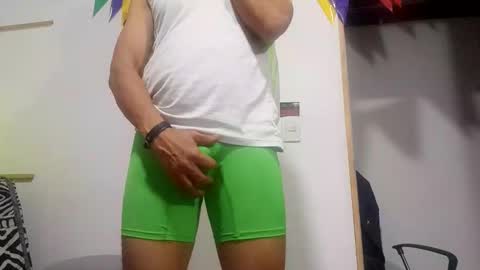 Snapshot of latinmartin254 chatting on 16, 9, 2025 latinmartin254 online show from 16, 9, 2025
