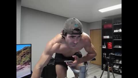 sam online show from 17, 12, 2025