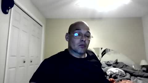 Snapshot of latinoinfla chatting on 1, 4, 2026 latinoinfla online show from 1, 4, 2026