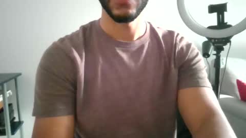 latinromeo1a online show from 25, 11, 2025