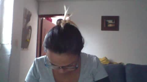 Laura online show from 25, 2, 2026