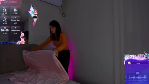 Laura online show from 7, 1, 2025