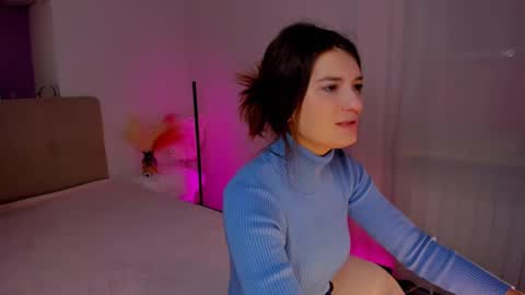 Laura online show from 20, 2, 2025