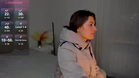 Laura online show from 25, 2, 2025